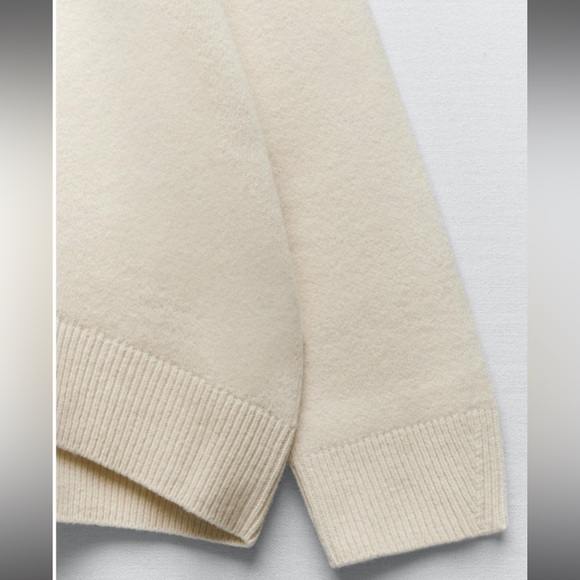 Zara Merino Wool Sweater, S-M, Color: Ecru - Picture 9 of 16